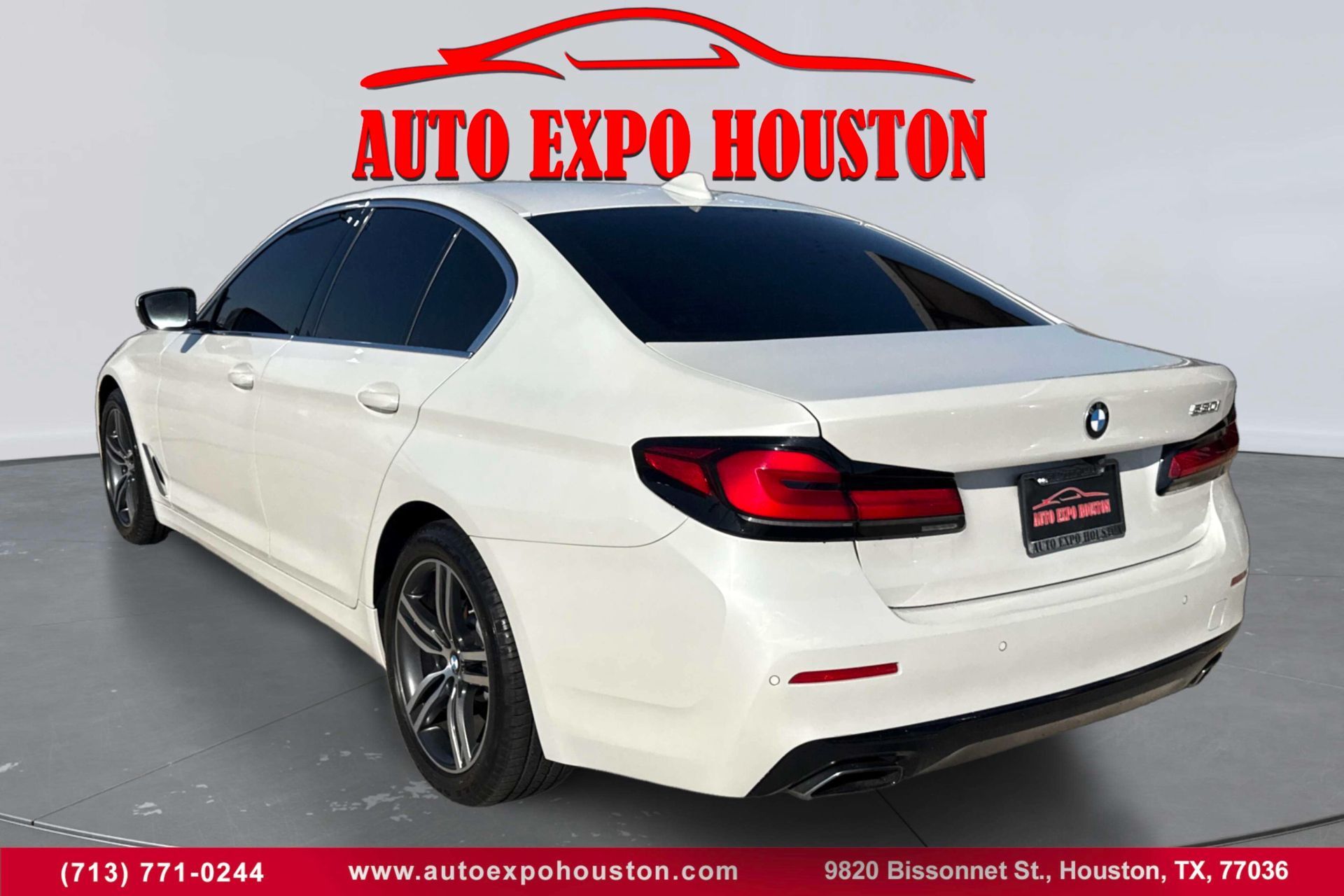 Photo 11 of 2021 BMW 530i 5-series for sale in Houston, TX