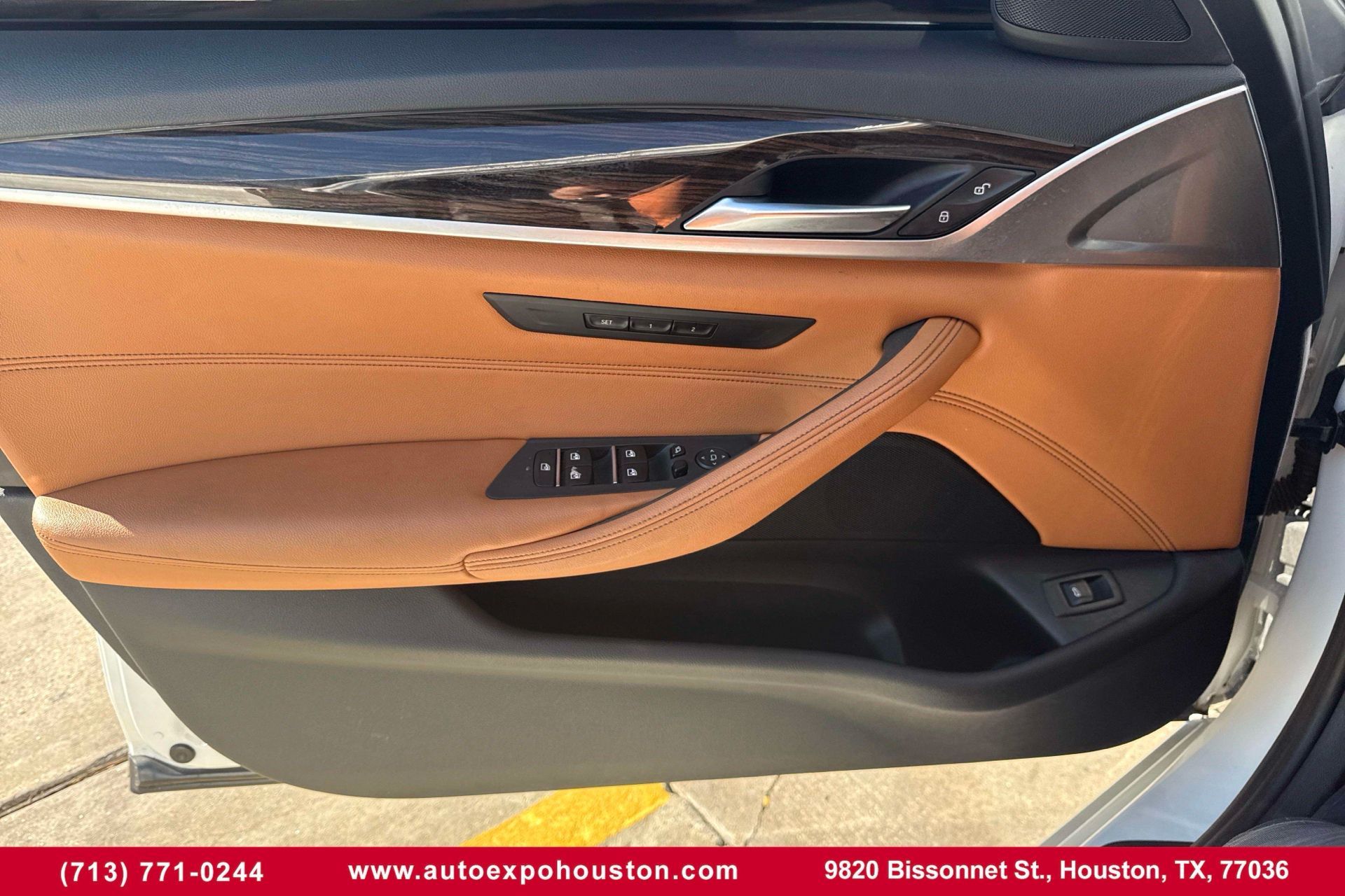 Photo 19 of 2021 BMW 530i 5-series for sale in Houston, TX