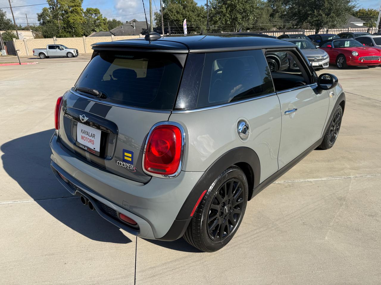 Photo 6 of 2015 MINI Hardtop Cooper for sale in Houston, TX