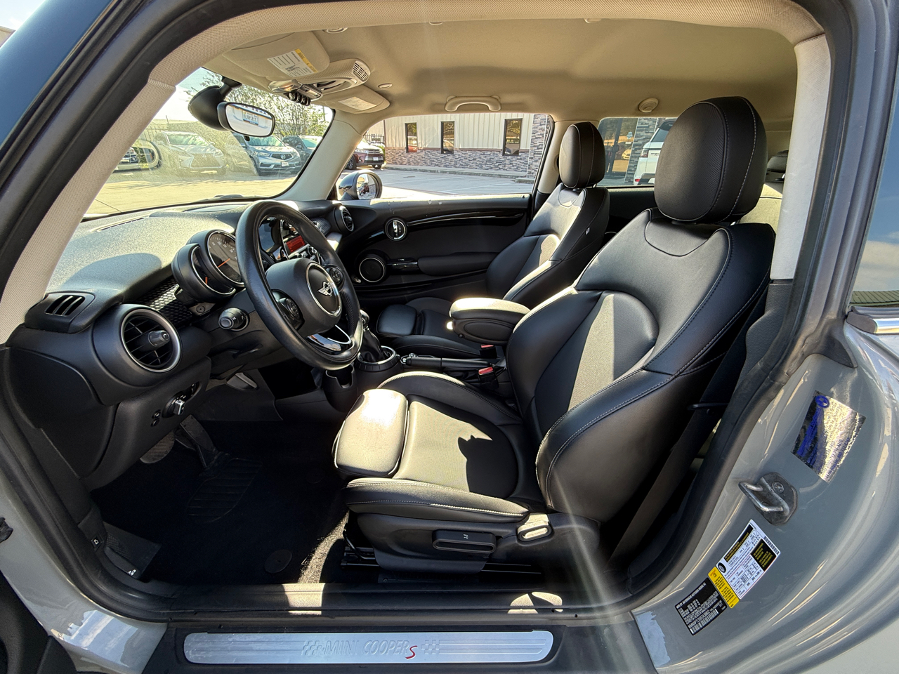Photo 8 of 2015 MINI Hardtop Cooper for sale in Houston, TX