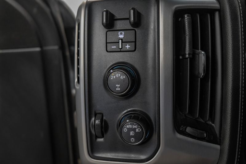 Photo 26 of 2019 GMC Sierra Hd SLT for sale in Katy, TX