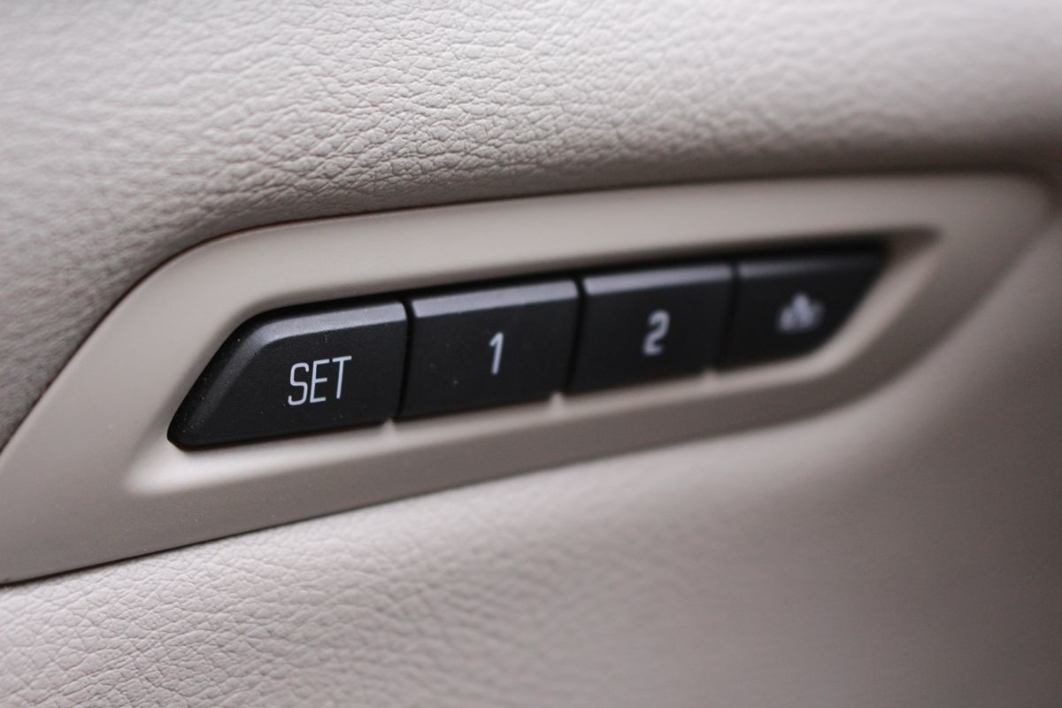 Photo 31 of 2018 Cadillac Ct6 Luxury for sale in Cypress, TX