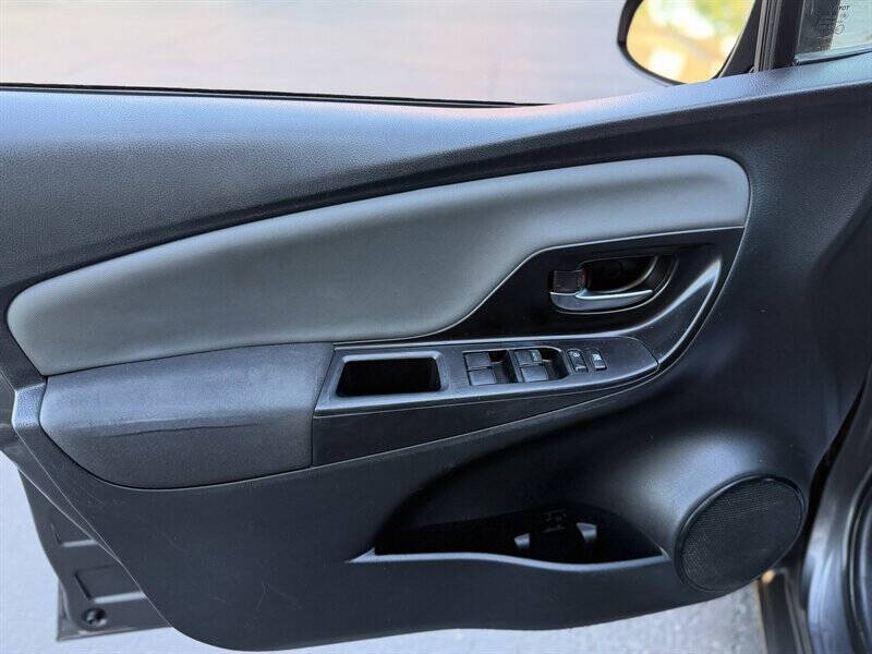 Photo 15 of 2016 Toyota Yaris NCP131L for sale in Cypress, TX