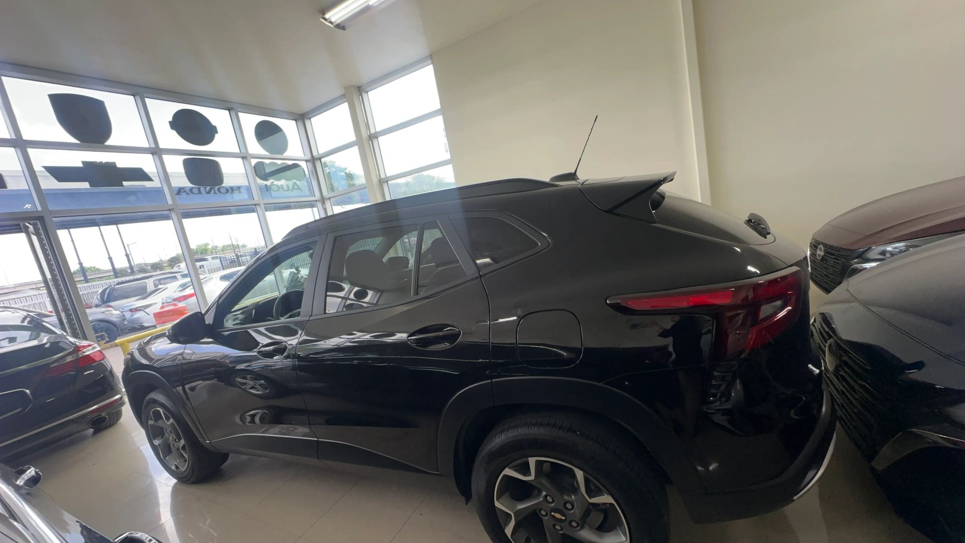 Photo 5 of 2025 Chevrolet Trax LT Sport Utility 4D for sale in Houston, TX