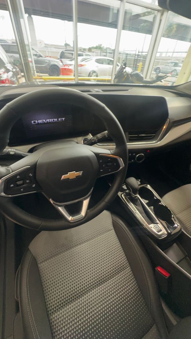 Photo 20 of 2025 Chevrolet Trax LT Sport Utility 4D for sale in Houston, TX