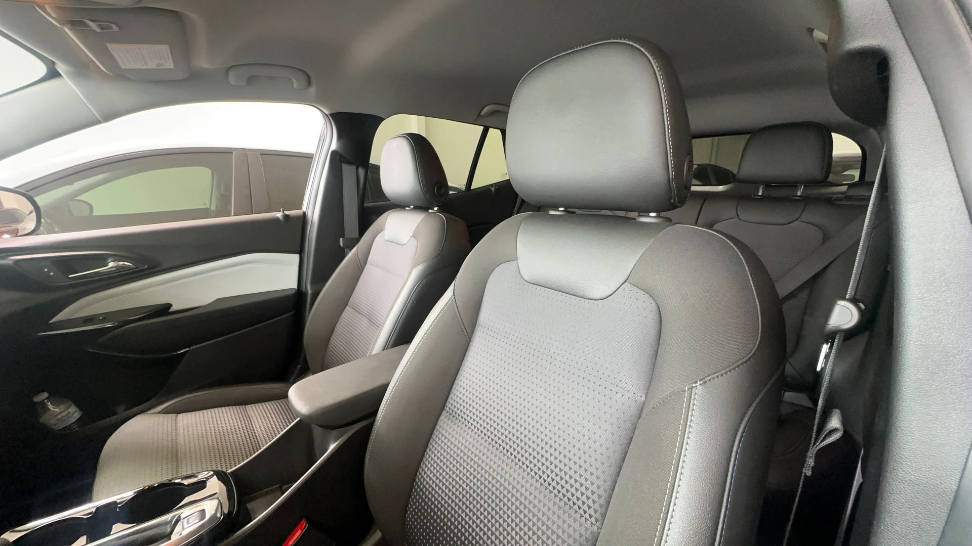 Photo 24 of 2025 Chevrolet Trax LT Sport Utility 4D for sale in Houston, TX