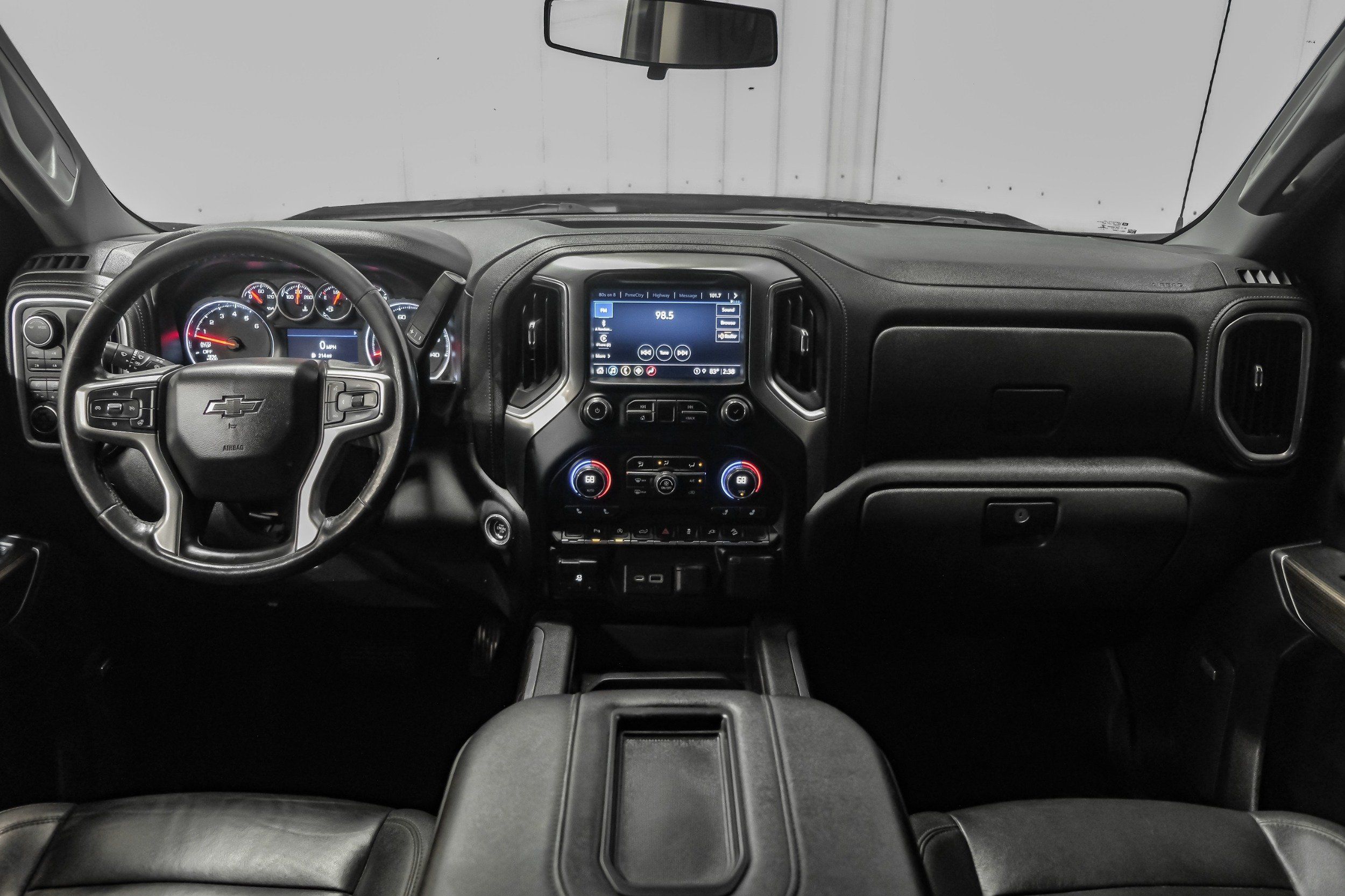 Photo 13 of 2021 Chevrolet Silverado Trail for sale in Katy, TX