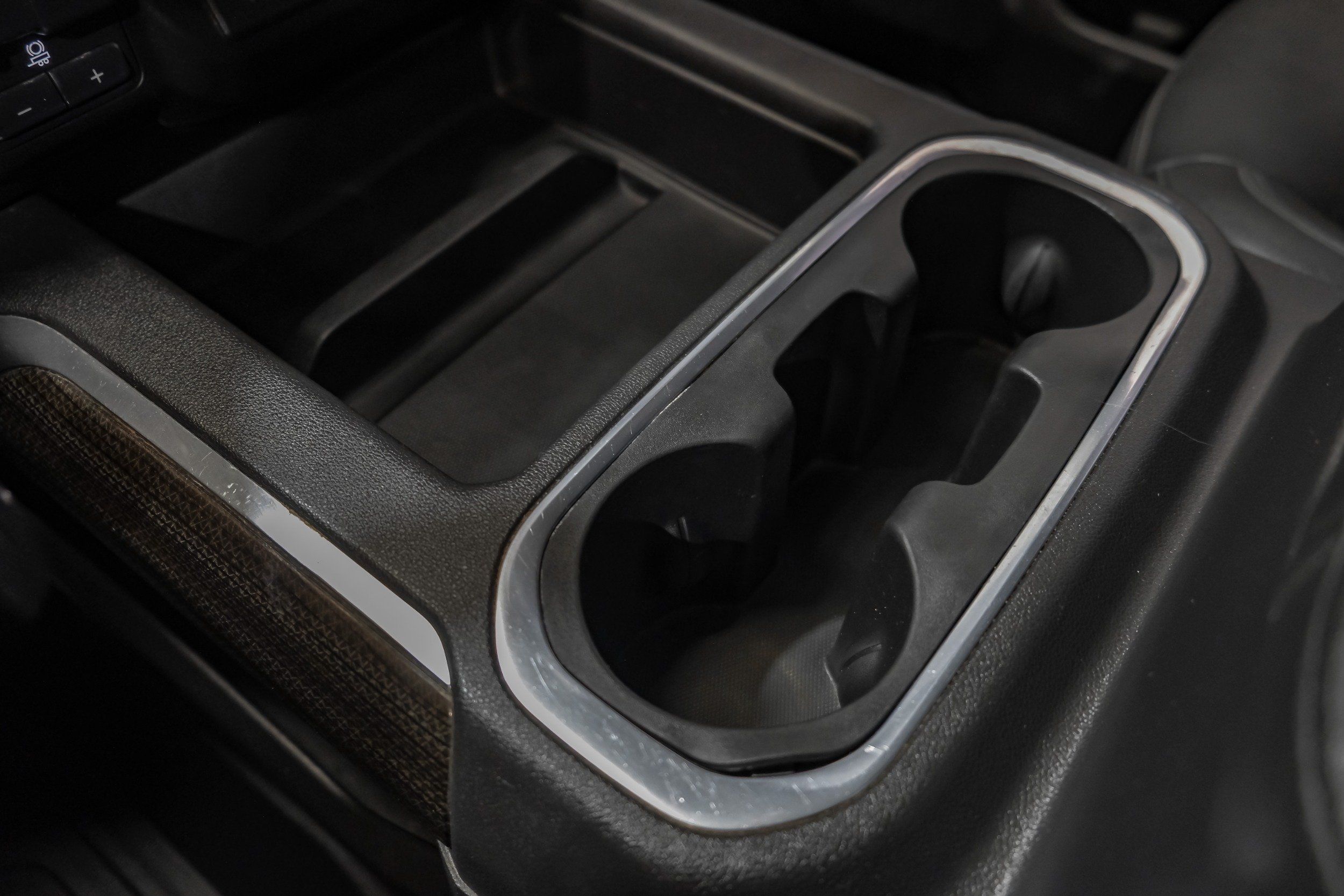 Photo 23 of 2021 Chevrolet Silverado Trail for sale in Katy, TX