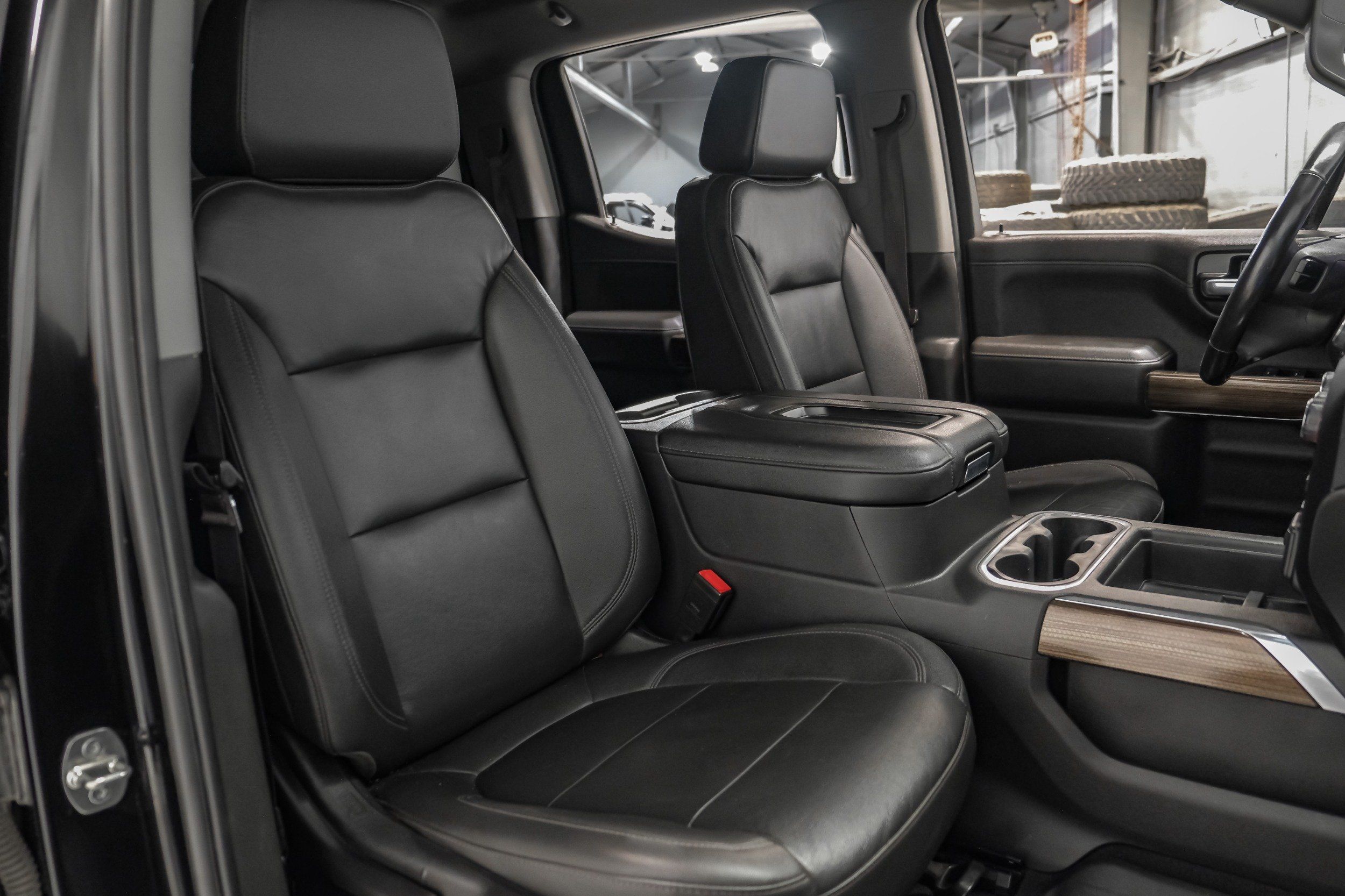 Photo 32 of 2021 Chevrolet Silverado Trail for sale in Katy, TX