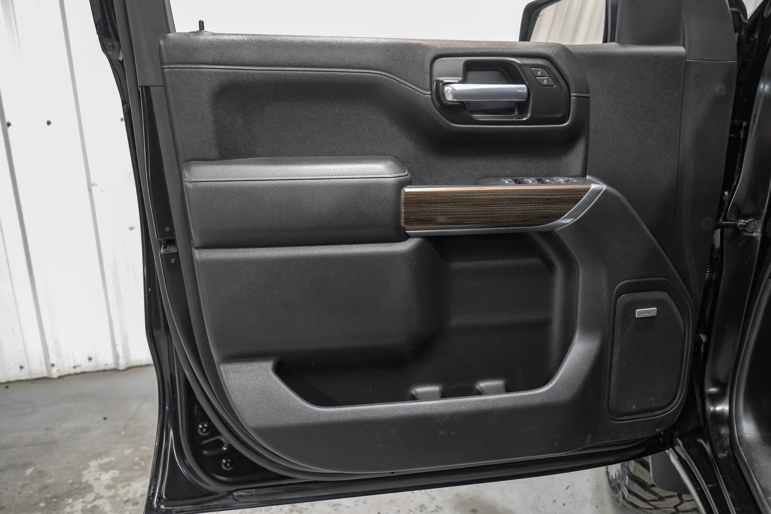 Photo 41 of 2021 Chevrolet Silverado Trail for sale in Katy, TX