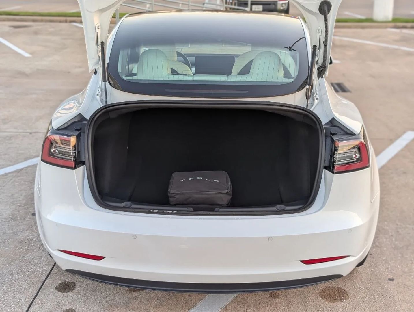 Photo 33 of 2020 Tesla Model 3 for sale in Katy, TX