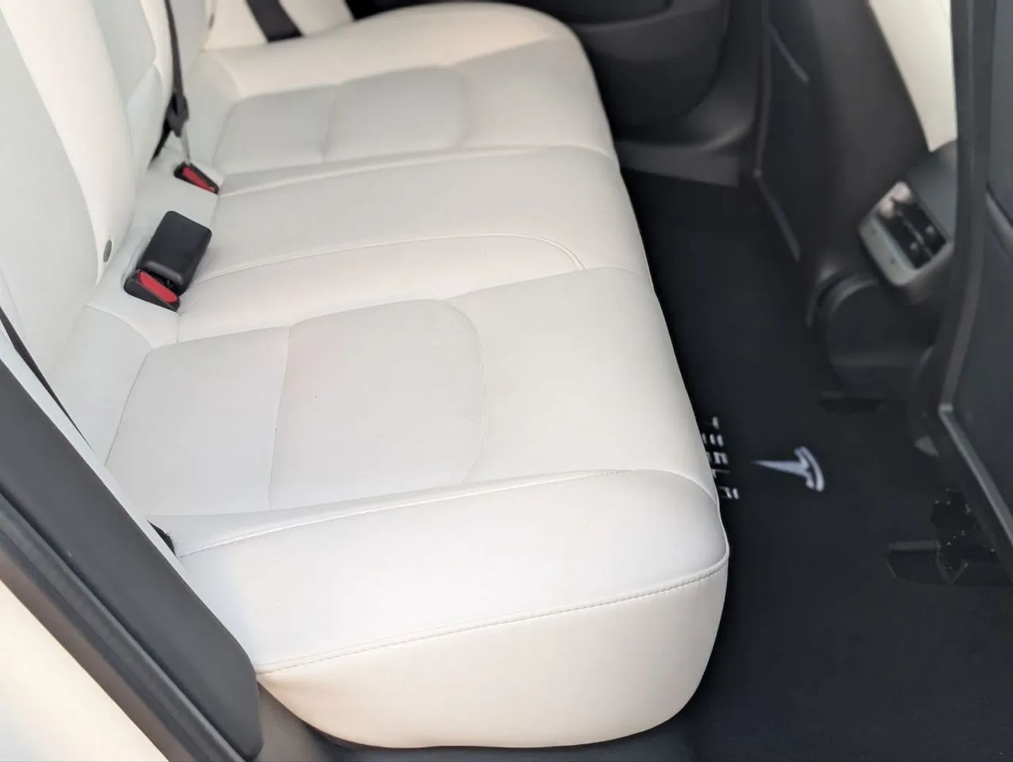 Photo 47 of 2020 Tesla Model 3 for sale in Katy, TX