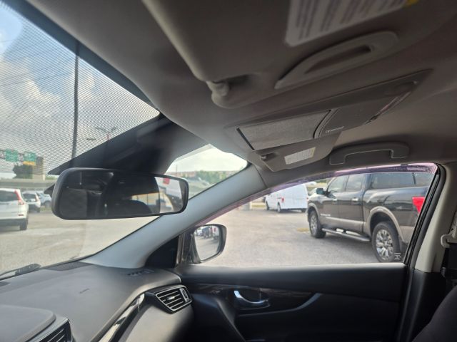 Photo 13 of 2019 Nissan Rogue Sport for sale in Houston, TX