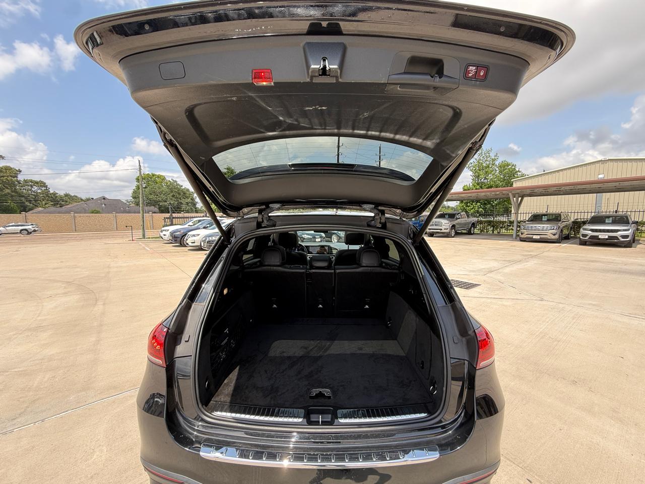 Photo 38 of 2021 Mercedes-Benz Gle-Class Gle350 for sale in Houston, TX