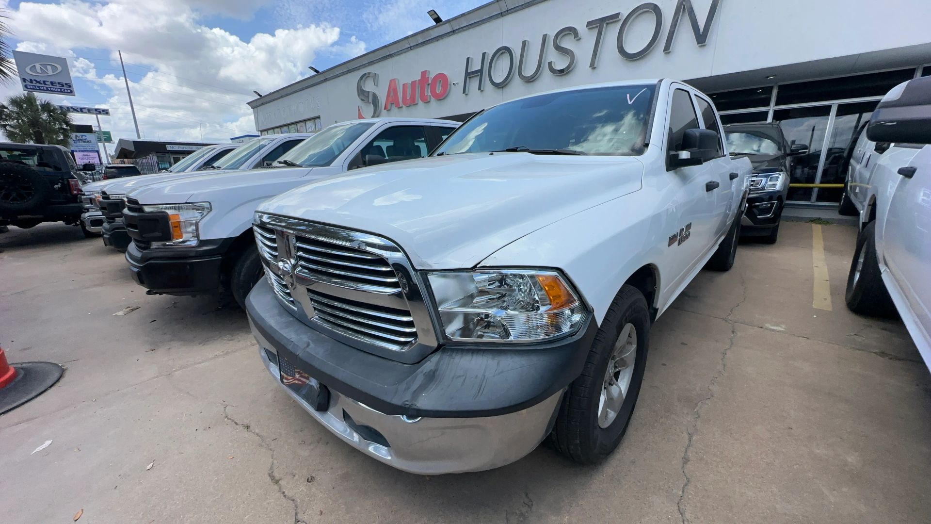 Photo 10 of 2017 Ram 1500 Ds for sale in Houston, TX