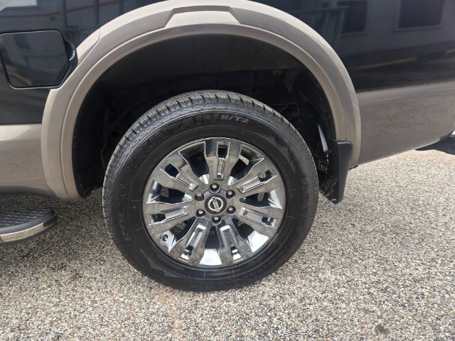 Photo 11 of 2019 Nissan Titan for sale in Houston, TX