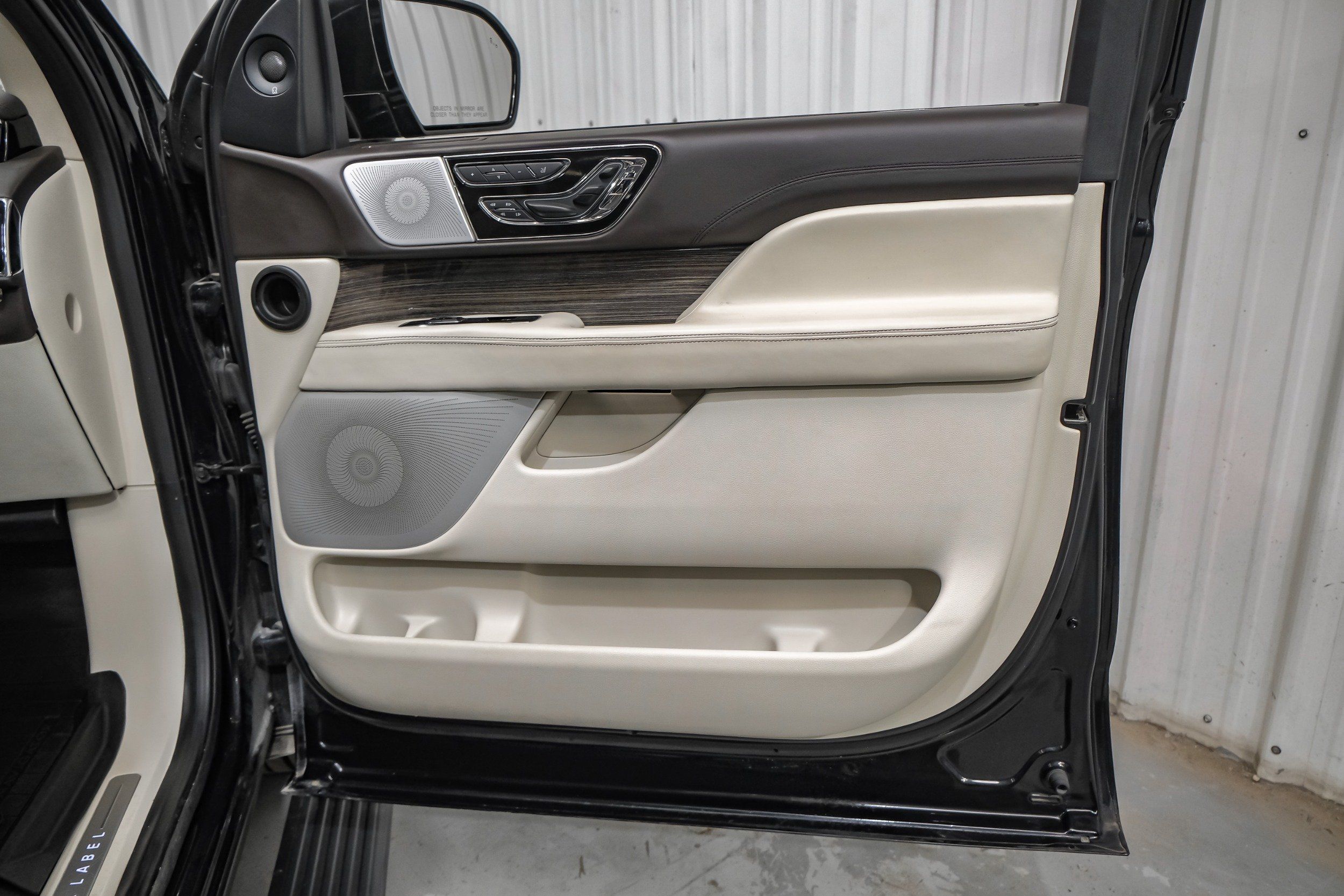 Photo 97 of 2020 Lincoln Navigator Bl for sale in Katy, TX