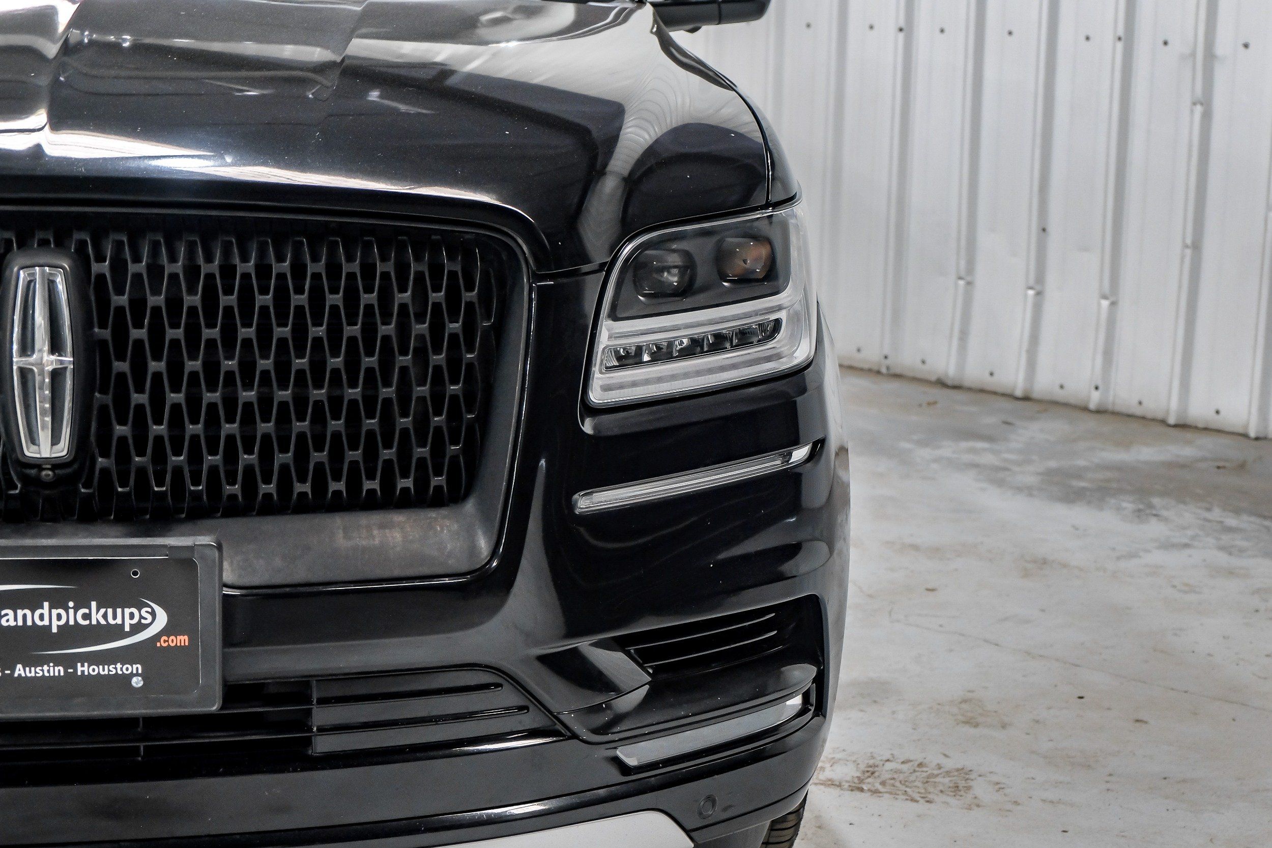 Photo 105 of 2020 Lincoln Navigator Bl for sale in Katy, TX