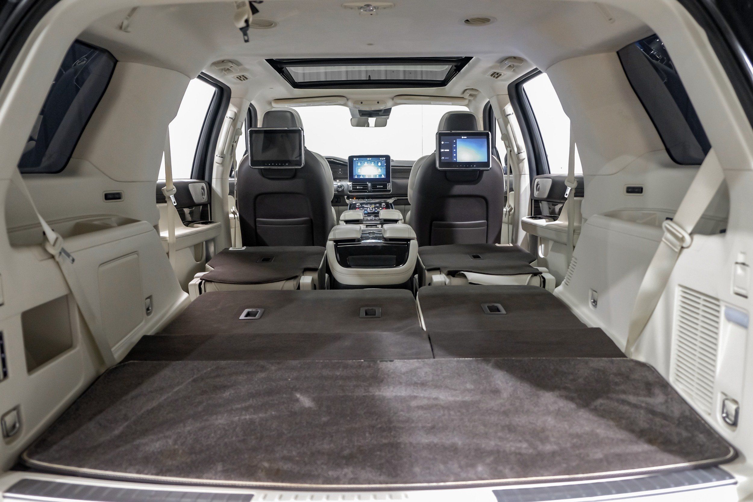 Photo 127 of 2020 Lincoln Navigator Bl for sale in Katy, TX