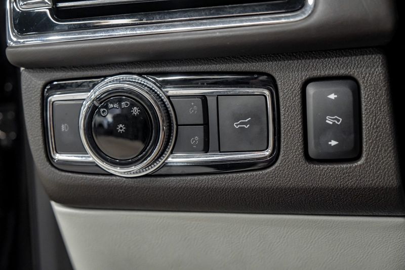 Photo 56 of 2020 Lincoln Navigator Bl for sale in Katy, TX