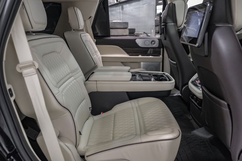 Photo 68 of 2020 Lincoln Navigator Bl for sale in Katy, TX