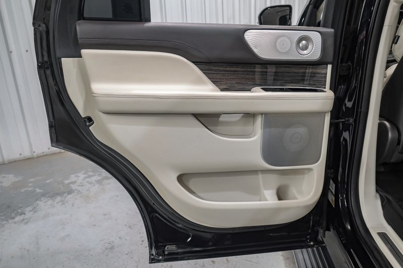 Photo 100 of 2020 Lincoln Navigator Bl for sale in Katy, TX