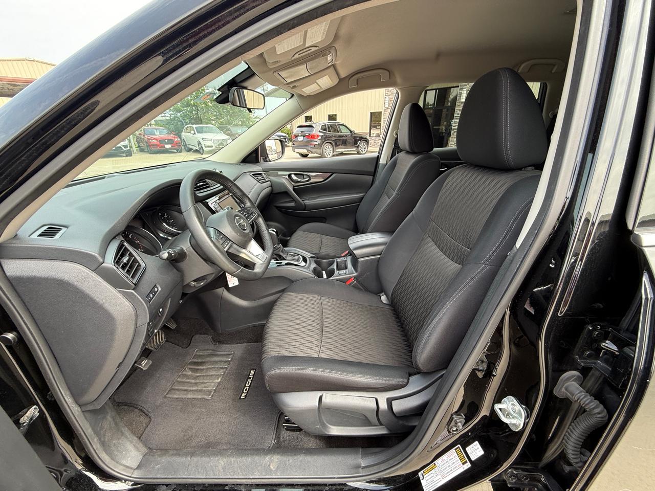 Photo 16 of 2019 Nissan Rogue Wagon for sale in Houston, TX