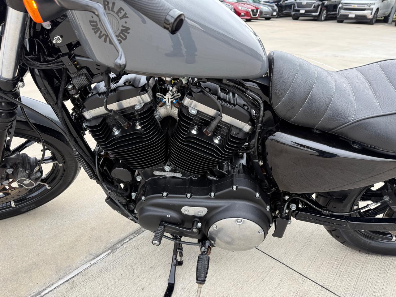 Photo 7 of 2022 Harley-Davidson Iron 883 for sale in Houston, TX