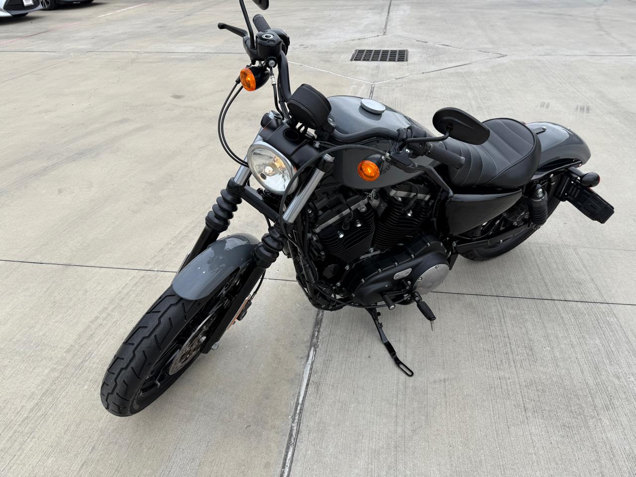Photo 10 of 2022 Harley-Davidson Iron 883 for sale in Houston, TX