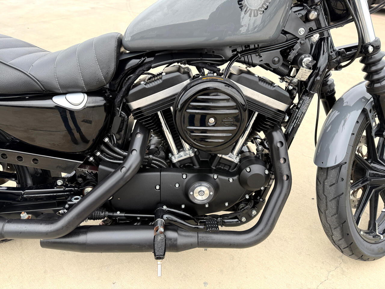 Photo 14 of 2022 Harley-Davidson Iron 883 for sale in Houston, TX