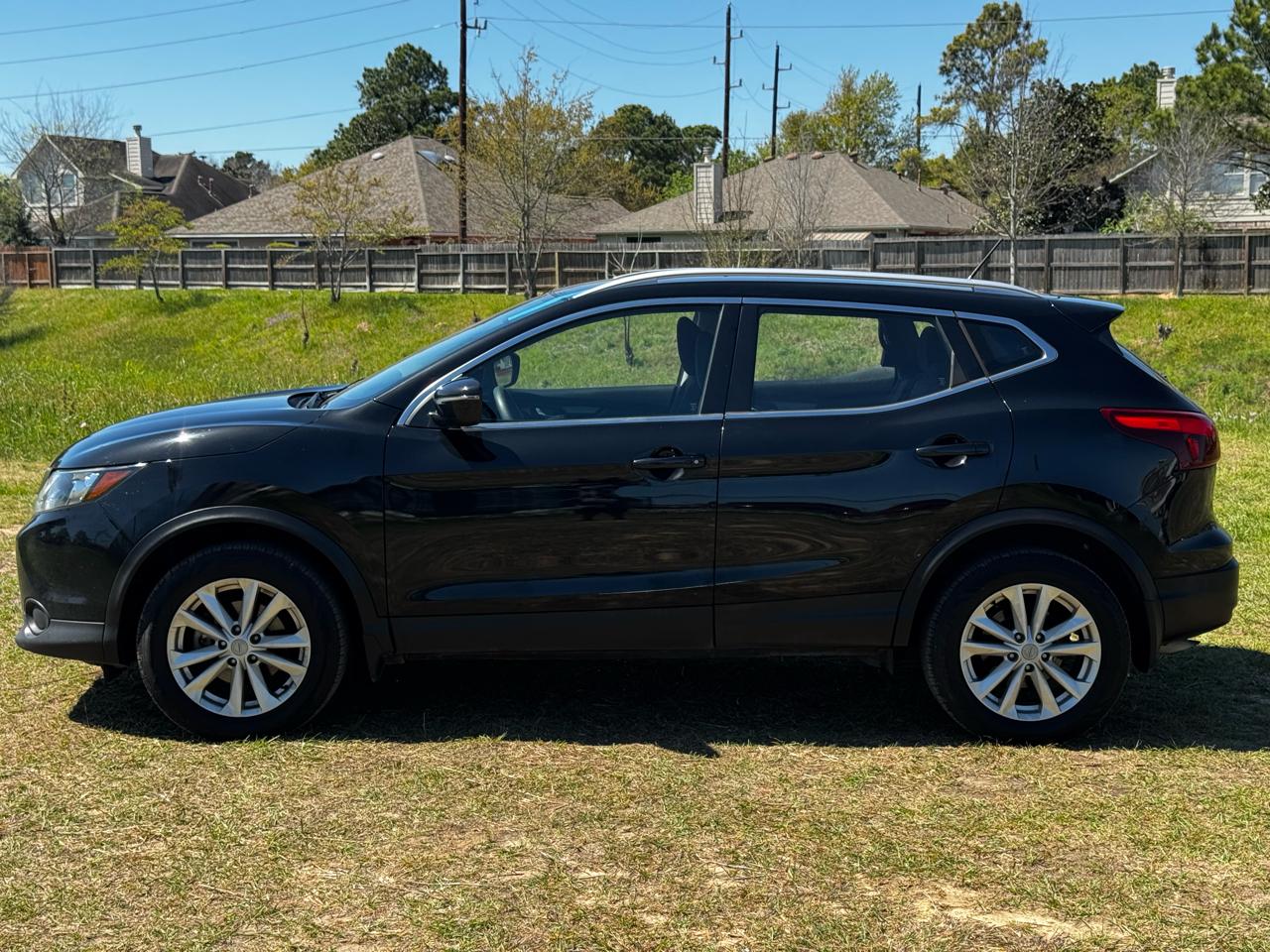 Photo 15 of 2018 Nissan Rogue Sport SV for sale in Katy, TX