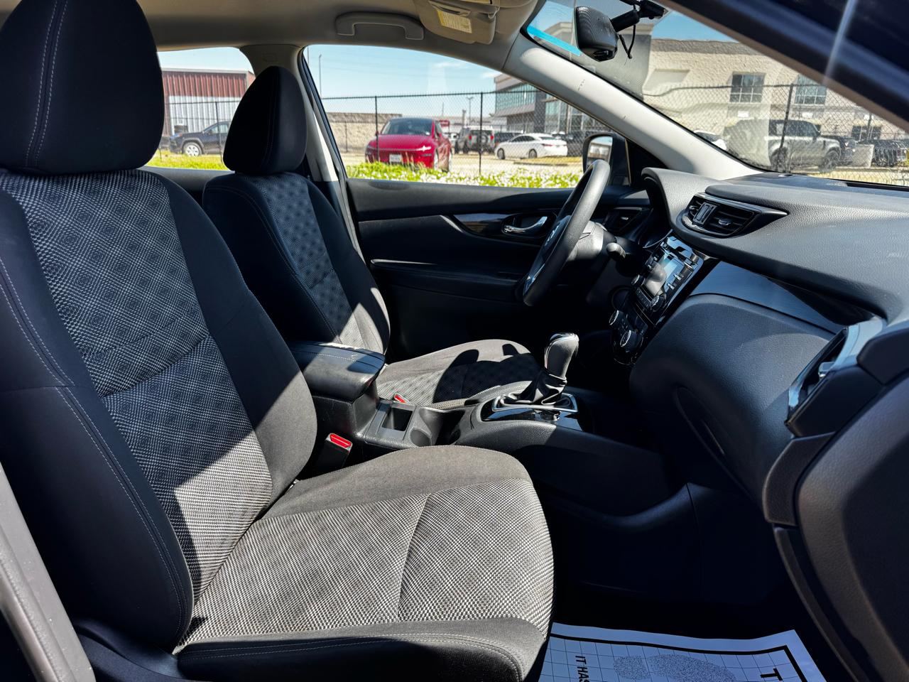Photo 19 of 2018 Nissan Rogue Sport SV for sale in Katy, TX