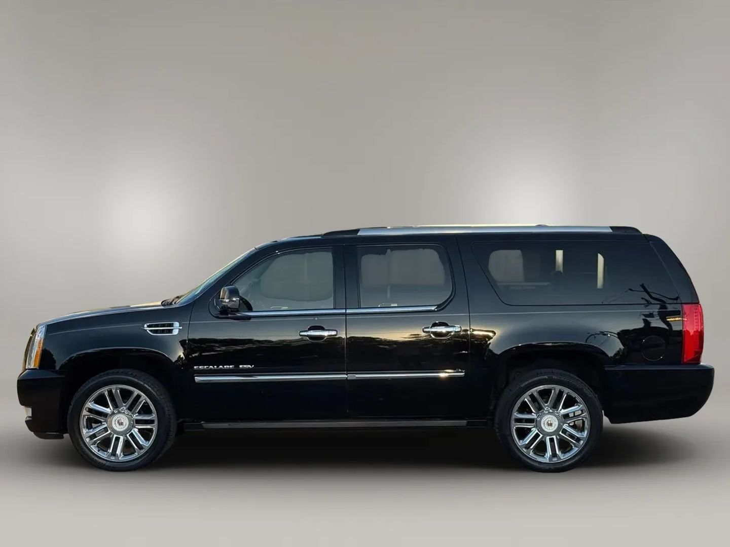 Photo 3 of 2014 Cadillac Escalade Esv for sale in Katy, TX