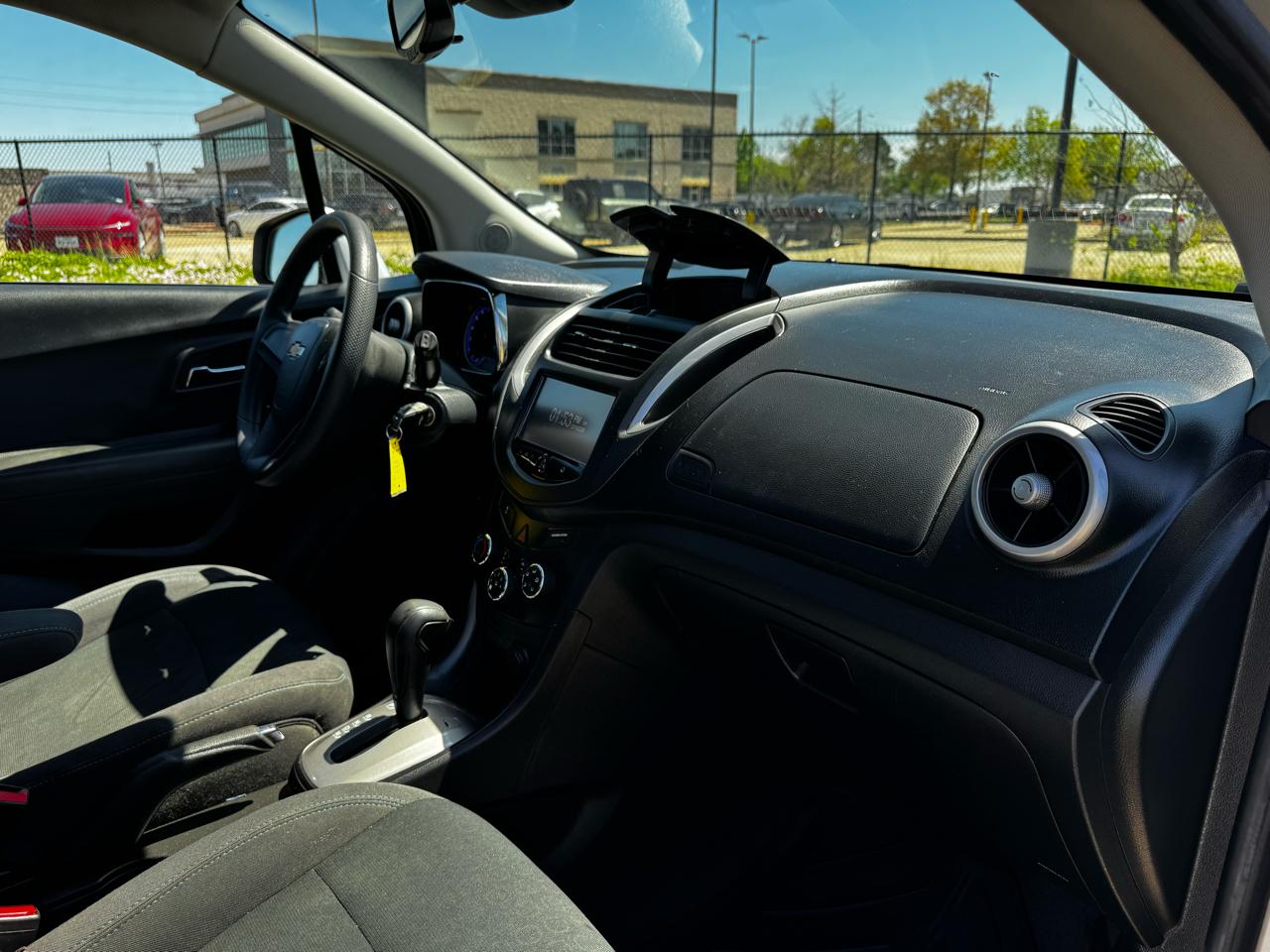Photo 9 of 2016 Chevrolet Trax LS for sale in Katy, TX
