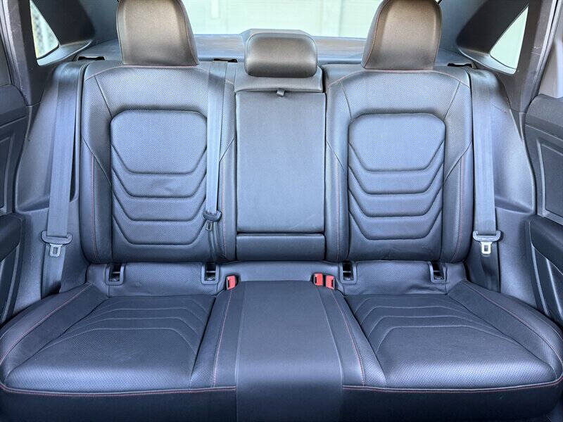Photo 11 of 2019 Volkswagen Jetta GLI for sale in Cypress, TX