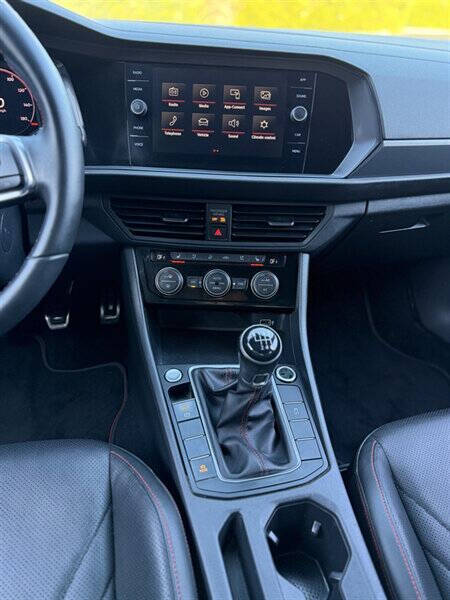 Photo 14 of 2019 Volkswagen Jetta GLI for sale in Cypress, TX