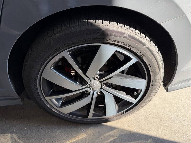 Photo 21 of 2019 Volkswagen Jetta GLI for sale in Cypress, TX