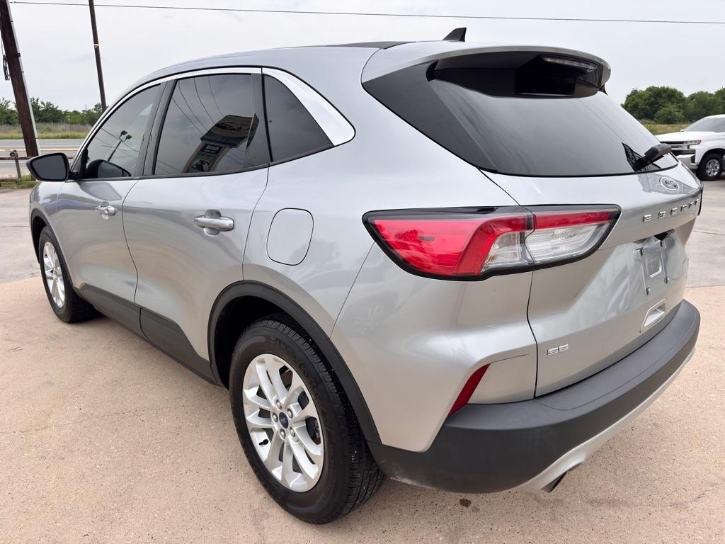 Photo 10 of 2022 Ford Escape SE for sale in Spring, TX