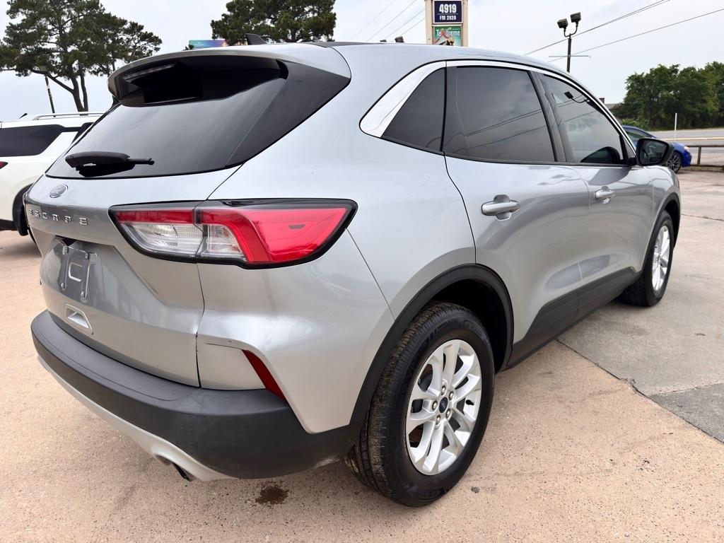 Photo 12 of 2022 Ford Escape SE for sale in Spring, TX