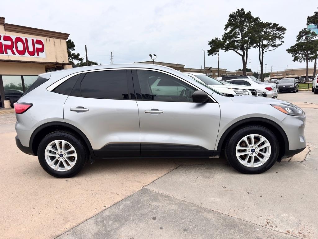 Photo 13 of 2022 Ford Escape SE for sale in Spring, TX