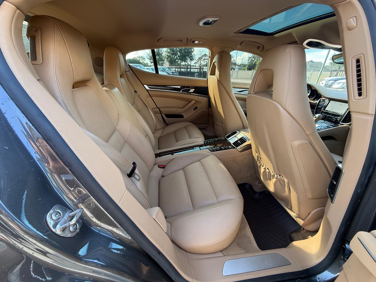 Photo 30 of 2015 Porsche Panamera Type for sale in Houston, TX