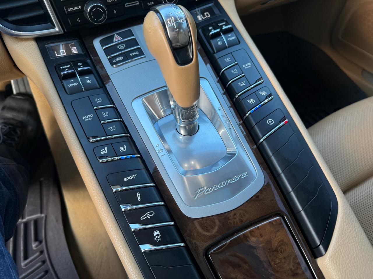 Photo 36 of 2015 Porsche Panamera Type for sale in Houston, TX