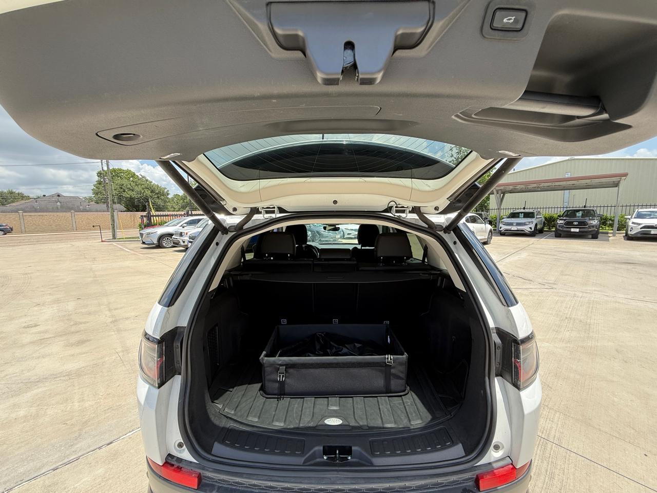 Photo 36 of 2022 Land Rover Discovery Sport S for sale in Houston, TX