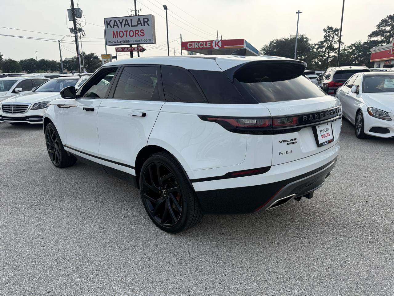 Photo 7 of 2018 Land Rover Range Rover Velar R-dynamic for sale in Houston, TX