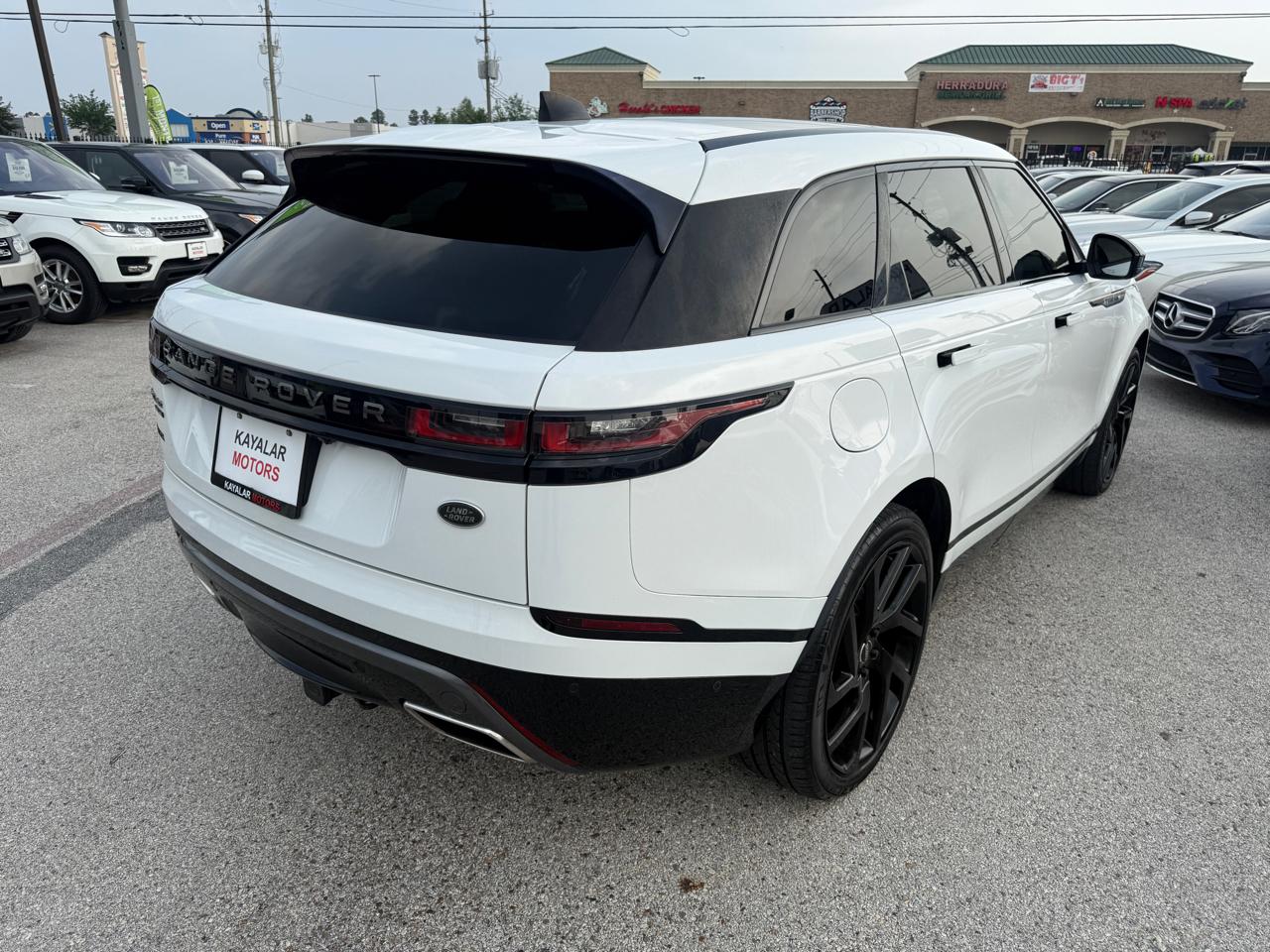 Photo 11 of 2018 Land Rover Range Rover Velar R-dynamic for sale in Houston, TX