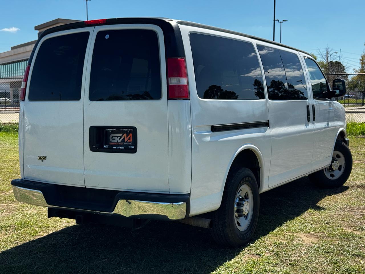 Photo 10 of 2017 Chevrolet Express Passenger for sale in Katy, TX