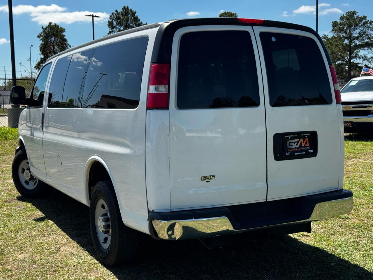 Photo 14 of 2017 Chevrolet Express Passenger for sale in Katy, TX