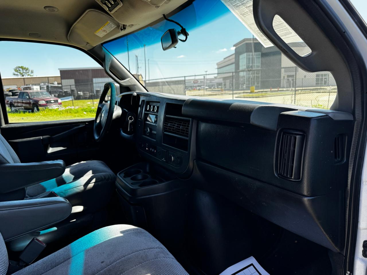Photo 18 of 2017 Chevrolet Express Passenger for sale in Katy, TX