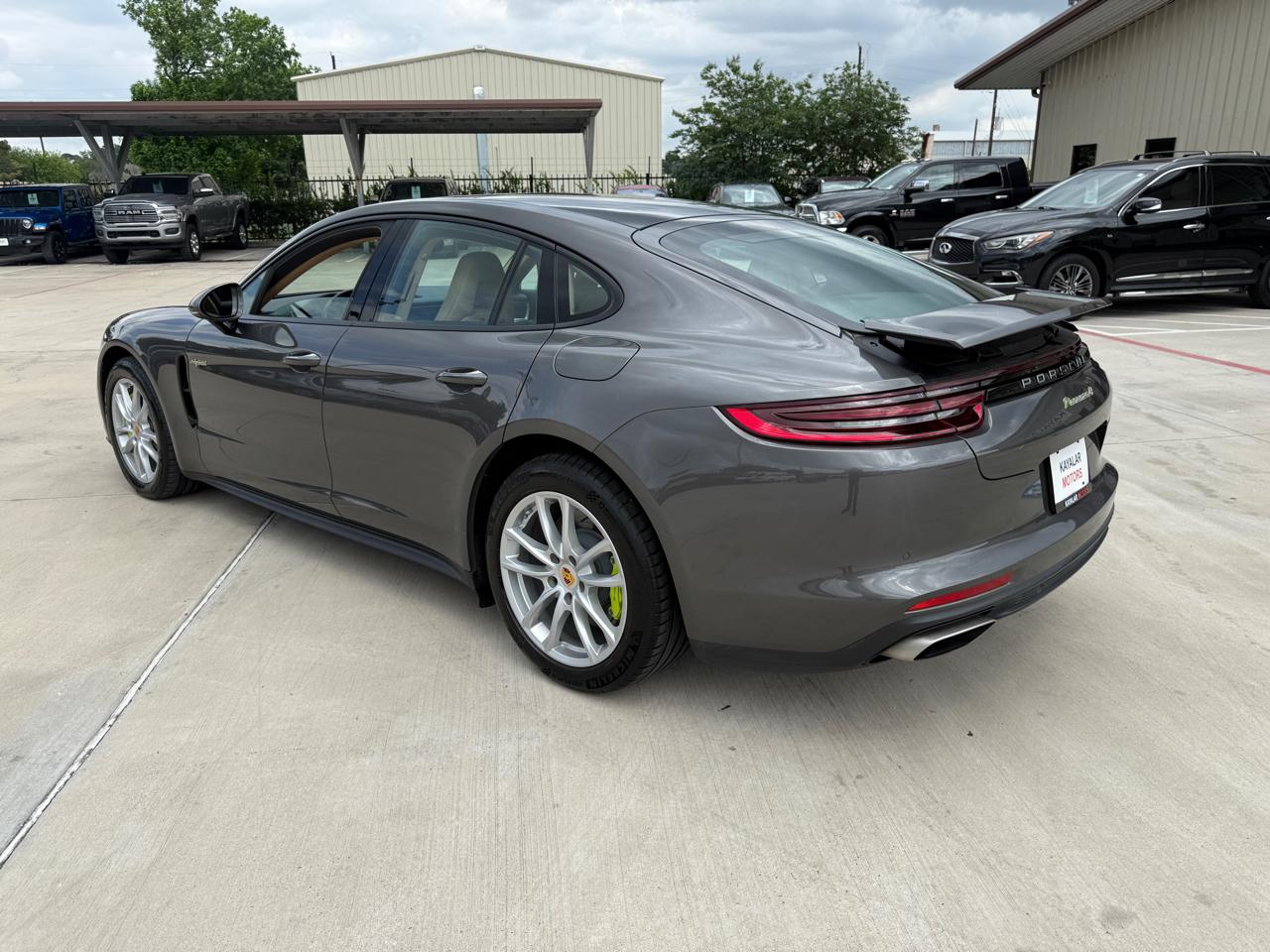 Photo 7 of 2018 Porsche Panamera Type for sale in Houston, TX