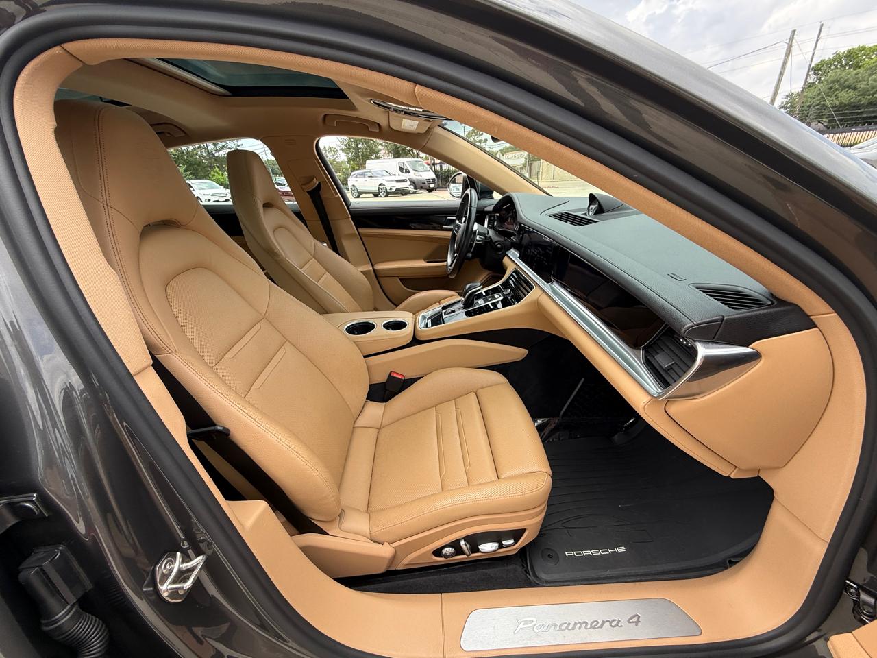 Photo 23 of 2018 Porsche Panamera Type for sale in Houston, TX